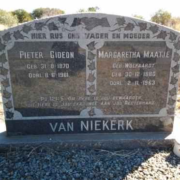 NIEKERK Pieter Gideon, van 1870-1961 &amp; Margaretha Maatje WOLFAARDT 1880-1963
