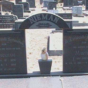 NIEMAN Abraham 1906-1988 &amp; Martha GRIESEL 1911 -