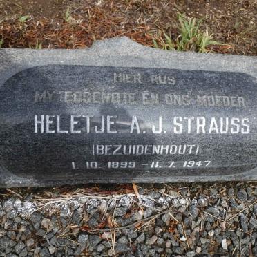 STRAUSS Jacobus Johannes 1898-1982 &amp; Heletje A.J. BEZUIDENHOUT 1899-1947