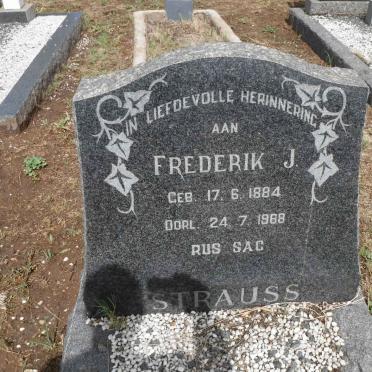 STRAUSS Frederik J. 1884-1968