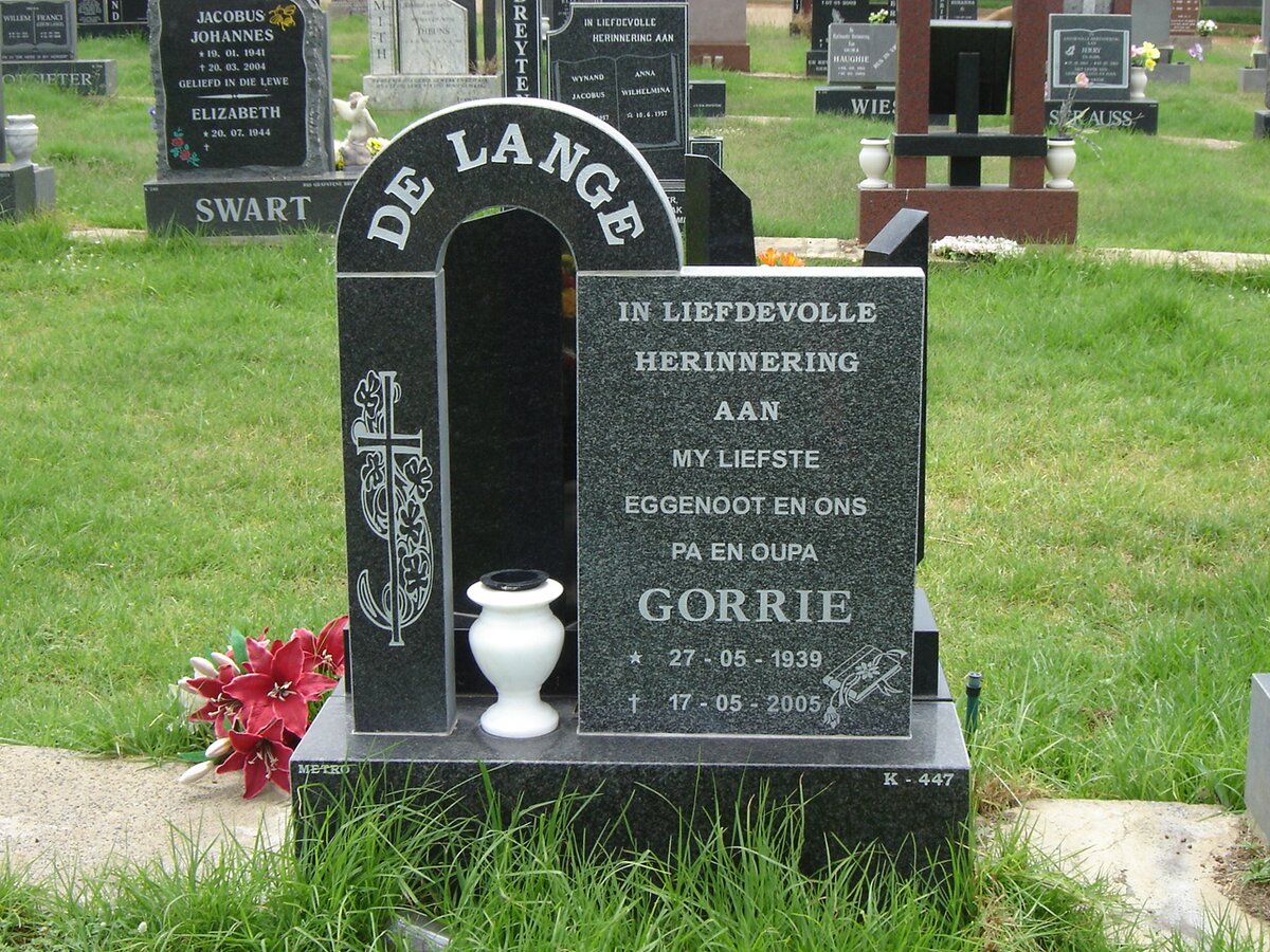 LANGE Corrie, de 1939-2005