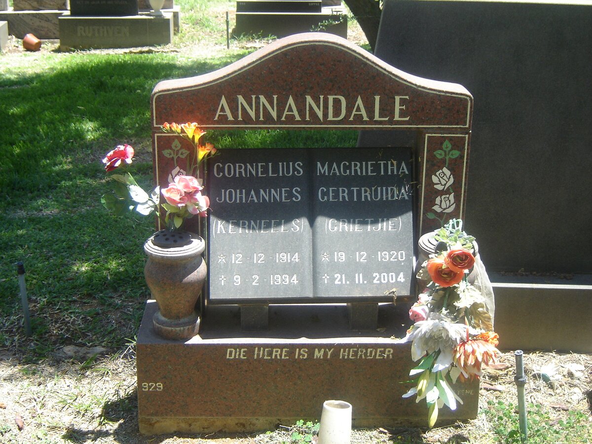 ANNANDALE Cornelius Johannes 1914-1994 &amp; Magrietha Gertruida 1920-2004