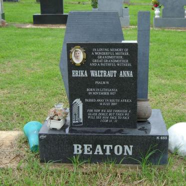 BEATON Erika Waltraut Anna 1927-2007