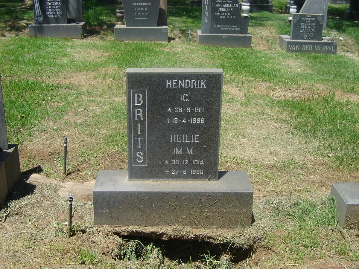 BRITS Hendrik C. 1911-1996 &amp; Heilie M.M. 1914-1990