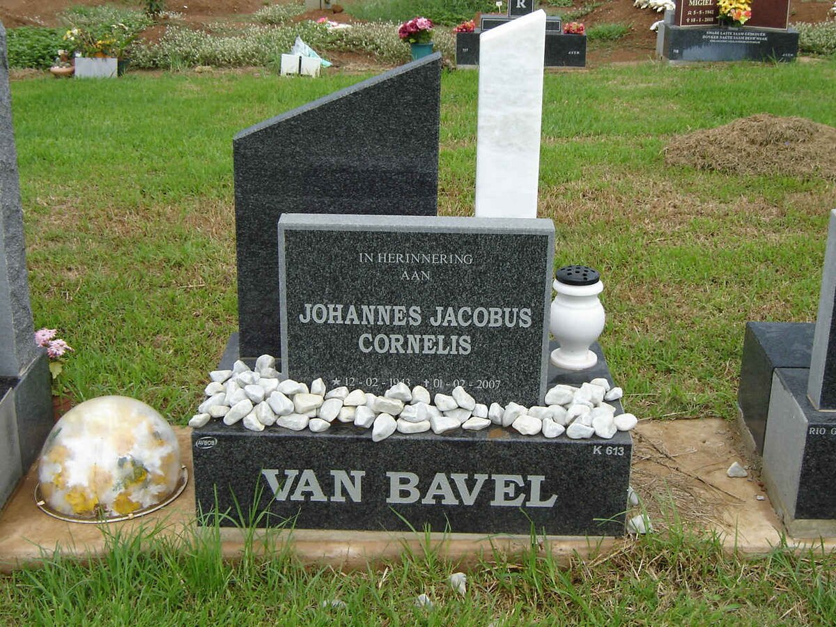 BAVEL Johannes Jacobus Cornelis, van 1943-2007