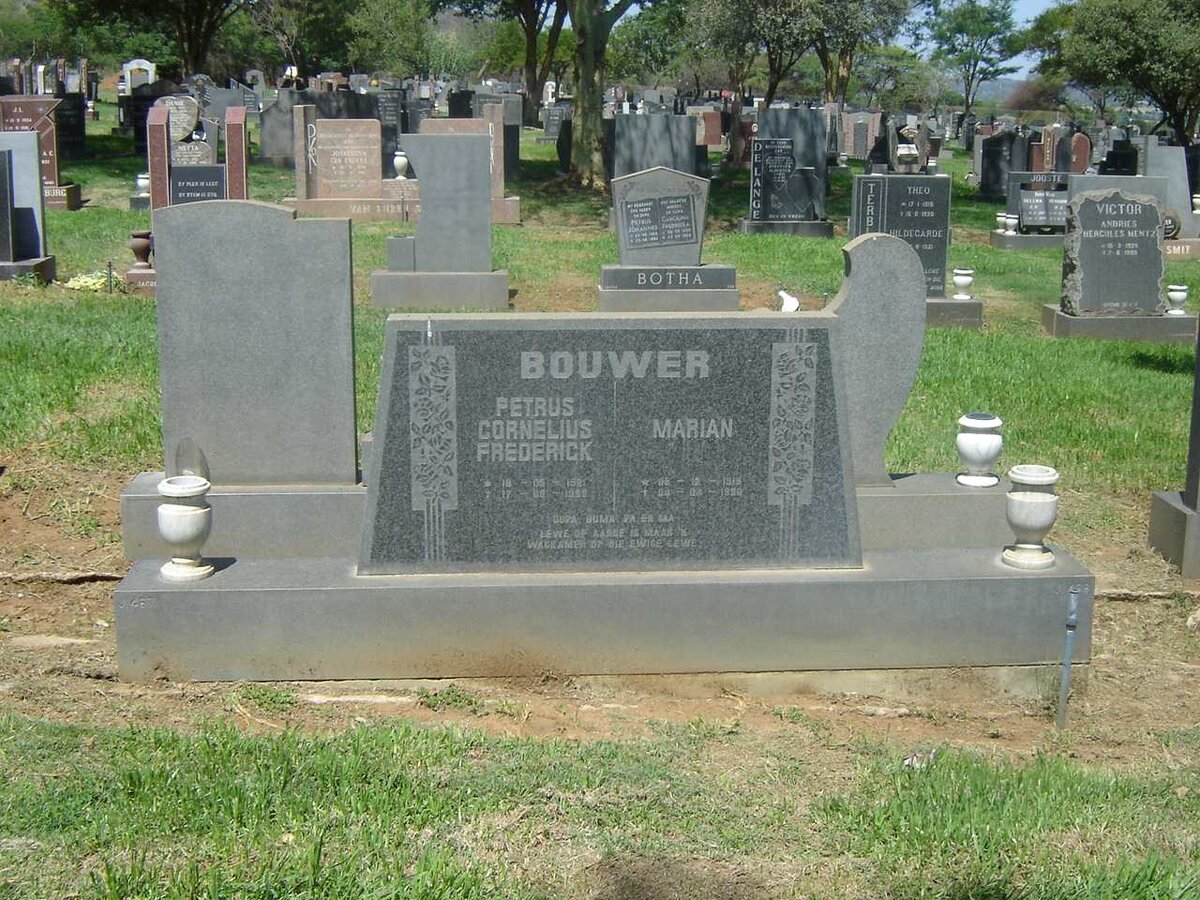 BOUWER Petrus Cornelius Frederick &amp; Marian 
