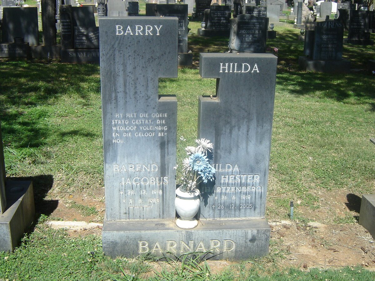 BARNARD Barend Jacobus 1918-1985 &amp; Hilda Hester HARTZENBERG 1919-2005