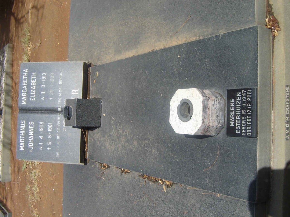 BEER Marthinus Johannes de 1909-1981 &amp; Margaretha Elizabeth 1913-1989 :: ESTERHUIZEN Marlene 1947-2001