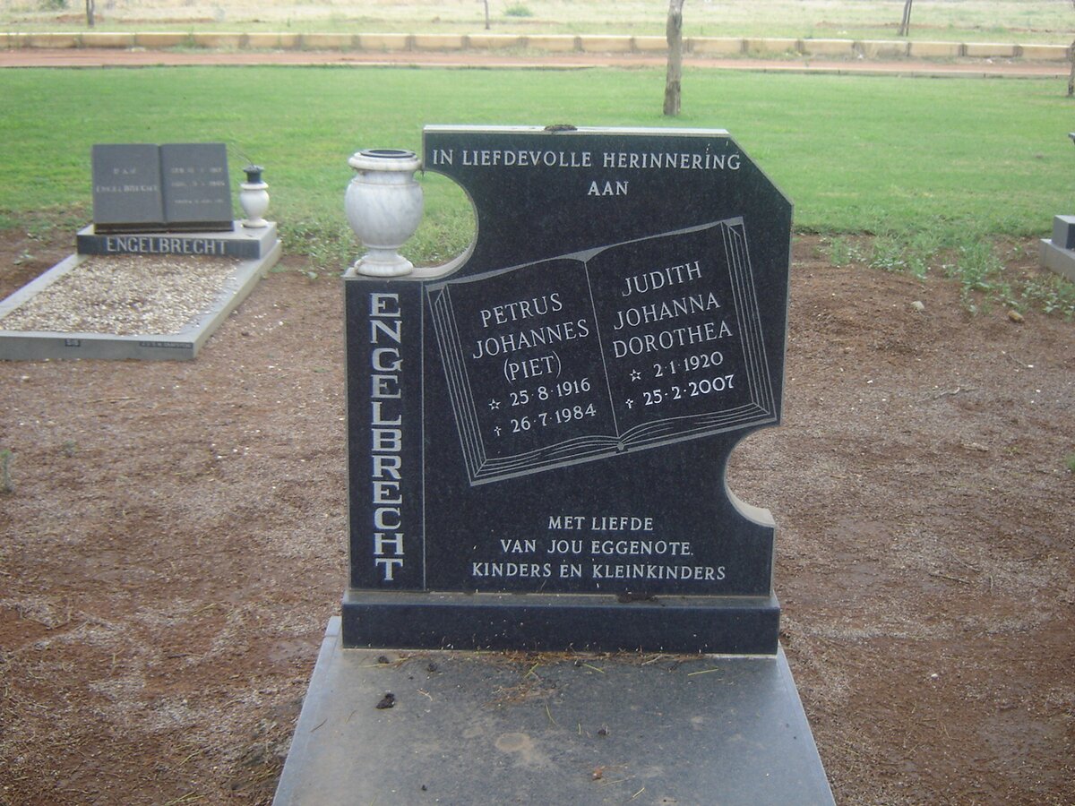 ENGELBRECHT Petrus Johannes1916-1984 &amp; Judith Johanna Dorothea 1920-2007