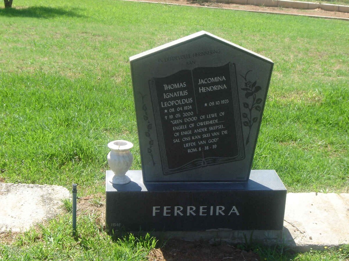 FERREIRA Thomas Ignatius Leopoldus 1924-2000 &amp; Jacomina Hendrina 1925-