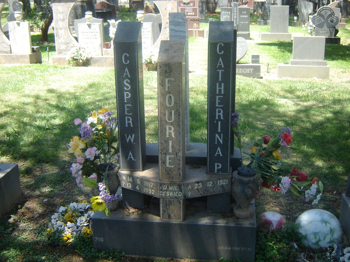 FOURIE Casper W. 1917-1992 &amp; Catherina P. 1921-