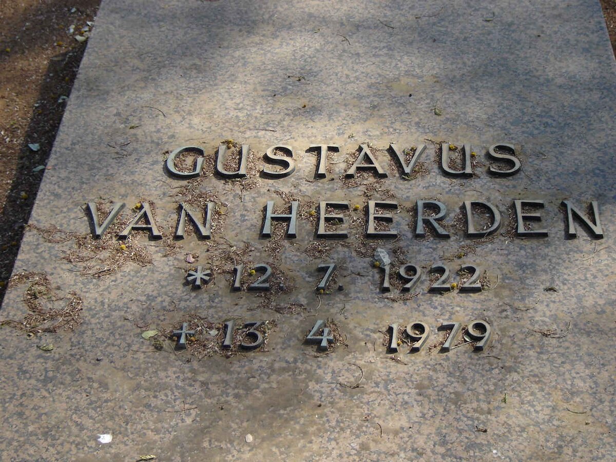 HEERDEN Gustavus, van 1922-1979