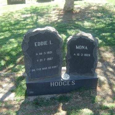 HODGES Eddie L. 1921-1987 &amp; Mona 1928-