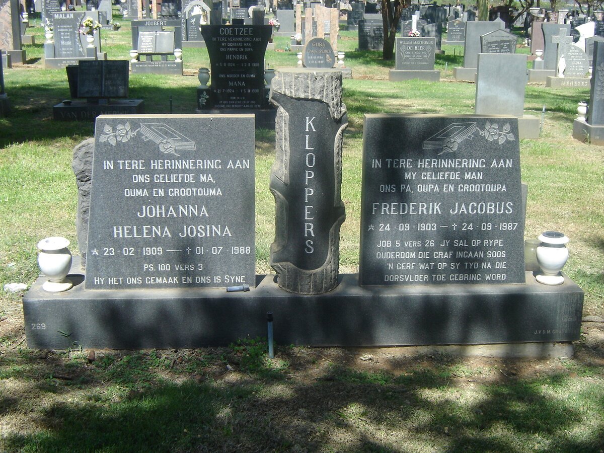 KLOPPERS Frederik Jacobus 1903-1987 &amp; Johanna Helena Josina 1909-1988