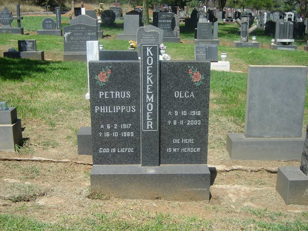 KOEKEMOER Petrus Philippus 1917-1989 &amp; Olga 1918-2003