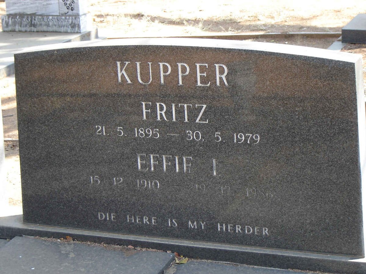 KUPPER Fritz 1895-1979 & Effie L. 1910-1986