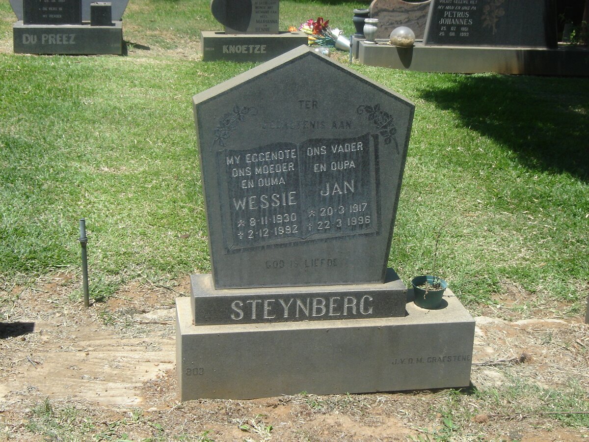 STEYNBERG Jan 1917-1996 &amp; Wessie 1930-1992