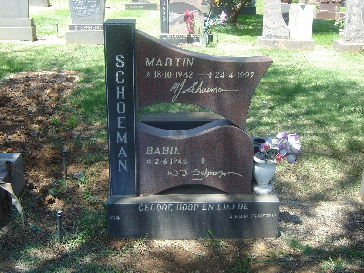 SCHOEMAN M.J. 1942-1992 &amp; W.J. 1945-