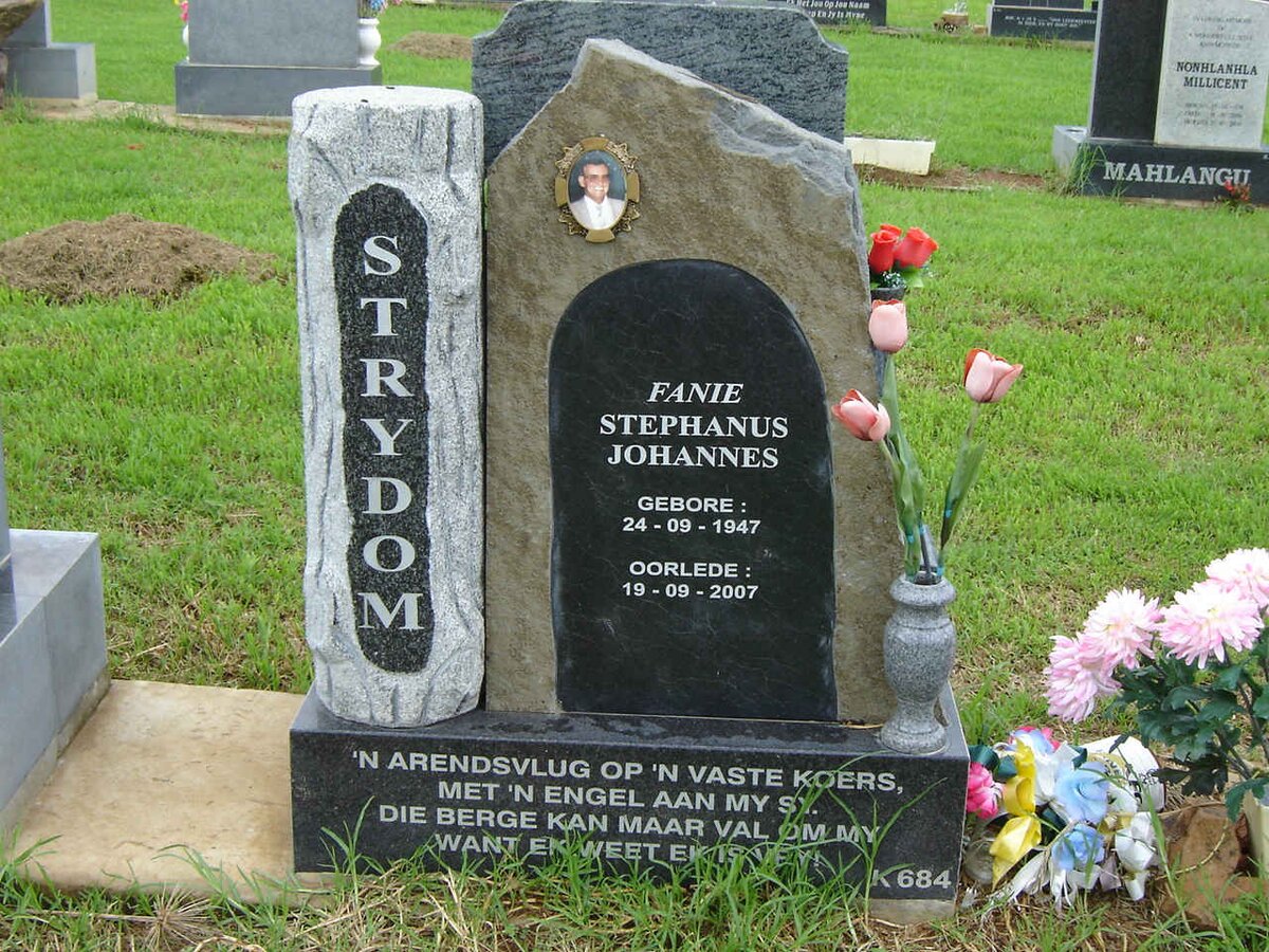 STRYDOM  Stephanus Johannes 1947-2007