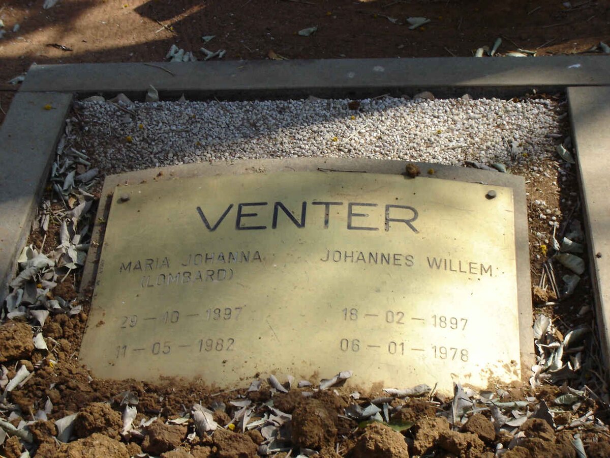 VENTER Johannes Willem 1897-1978 & Maria Johanna LOMBARD 1897-1982