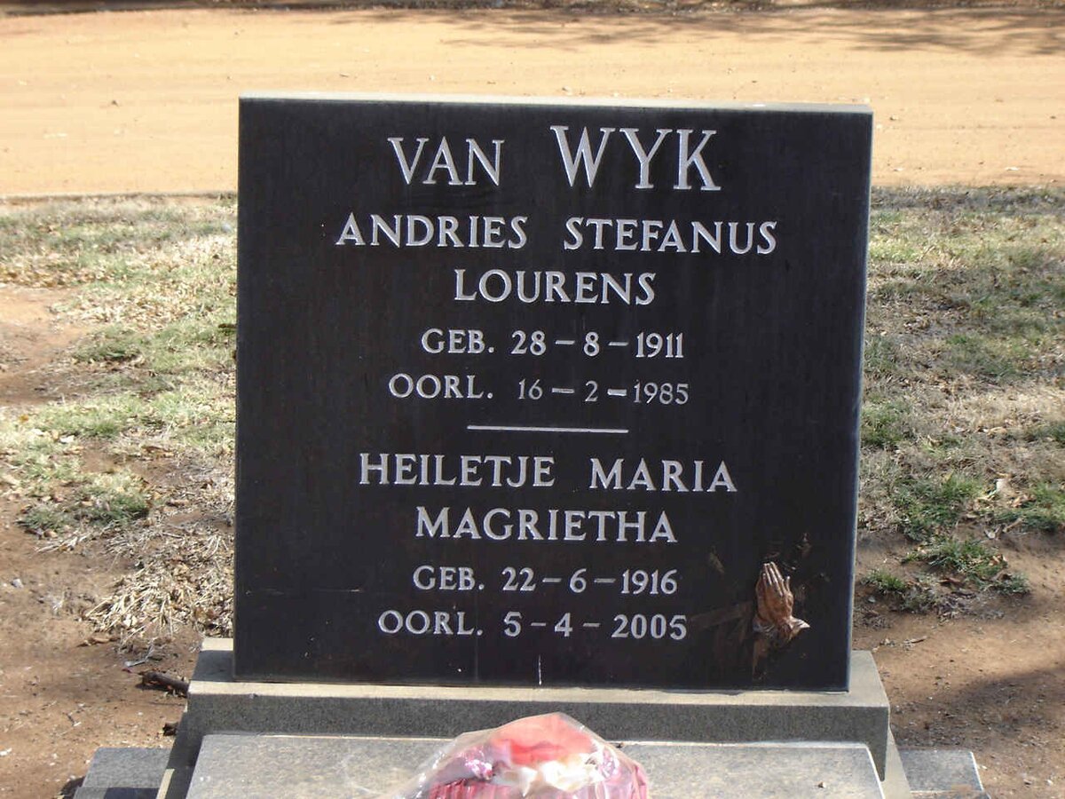 WYK Andries Stefanus Lourens, van 1911-1985 & Heiletje Maria Magrietha 1916-2005