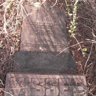 North West, BRITS district, Broederstroom, Kalkheuwel 493_2, farm cemetery