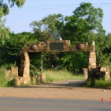 North West, BRITS district, Broederstroom, De Rust 478_1, farm cemetery