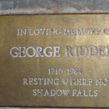 RIDDELL George 1910-1984