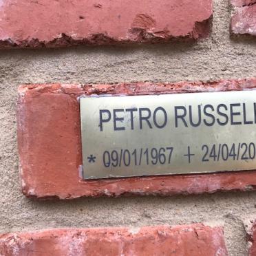 RUSSELL Petro 1967-2001