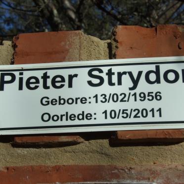 STRYDOM Pieter 1956-2011