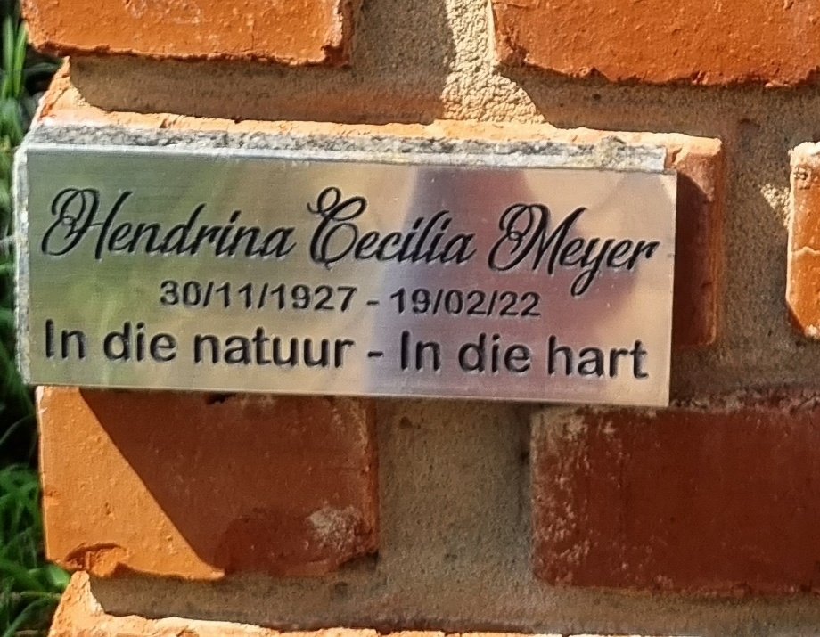 MEYER Hendrina Cecilia 1927-2022