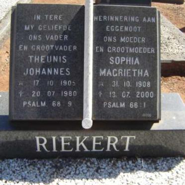 RIEKERT Theunis Johannes 1905-1980 &amp; Sophia Magrietha 1908-2000