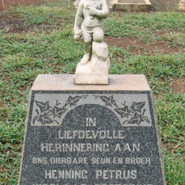 PRETORIUS Henning Petrus Nicolaas 1941-1952