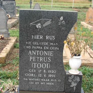 North West, BRITS district, Skeerpoort, Bultfontein 475, farm cemetery_2