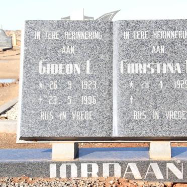 JORDAAN Gideon L. 1923-1996 &amp; Christina M. 1929-