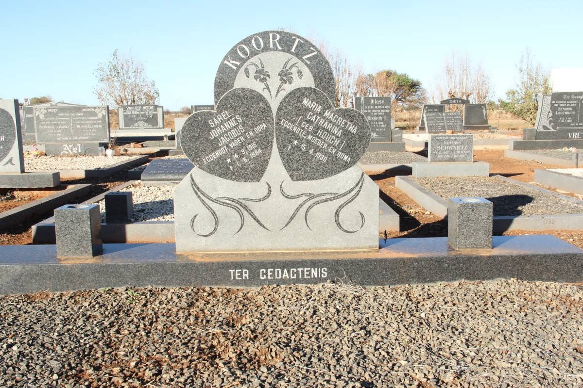 KOORTZ Sarel Johannes Jacobus 1915-1984 &amp; Maria Margaretha Catharina HOUGH 1930-