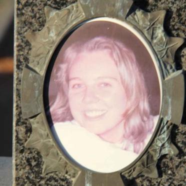 MERWE Bernadette, van der 1976-1997