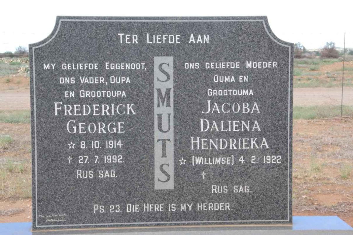SMUTS Frederick George 1914-1992 &amp; Jacoba Daliena Hendrieka WILLIMSE 1922-