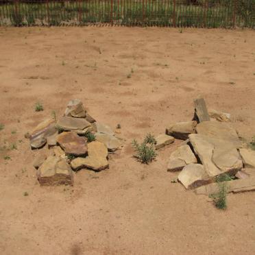 North West, COLIGNY district, Varkfontein 59 IP, Varkfontein farm cemetery_2