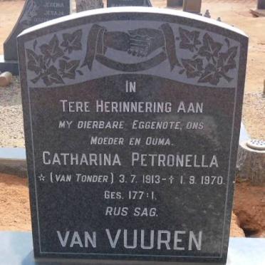 VUUREN Catharina Petronella, van nee VAN TONDER 1913-1970