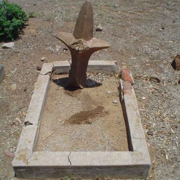 North West, COLIGNY district, Putfontein 62 IP, farm cemetery