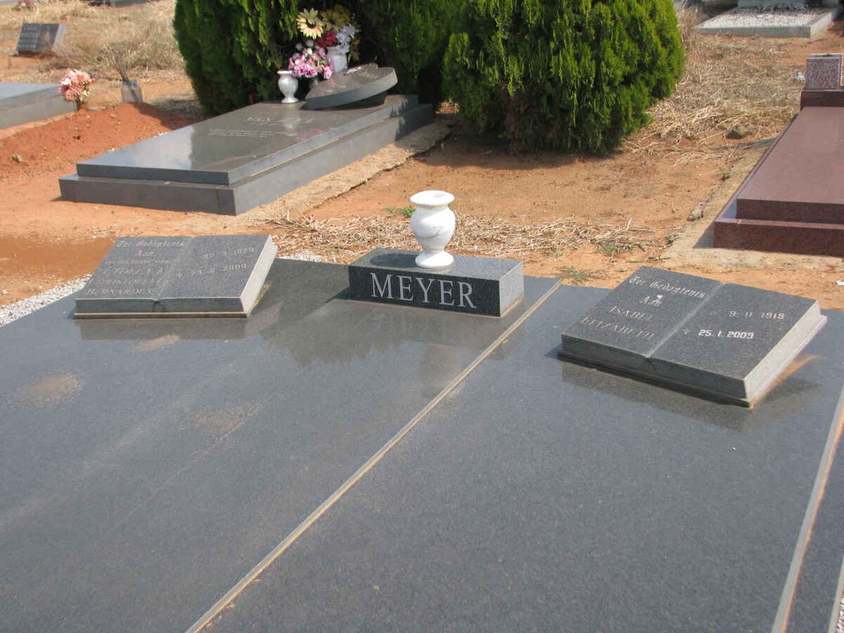 MEYER Christoffel Bernardus 1920-2000 &amp; Isabel Elizabeth 1919-2009