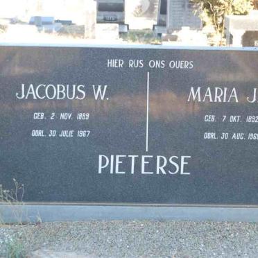 PIETERSE Jacobus W. 1889-1967 &amp; Maria J.A. 1892-1968