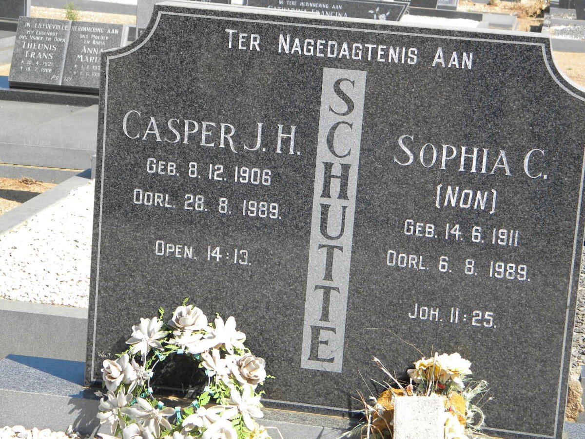 SCHUTTE Casper J.H. 1906-1989 &amp; Sophia C. 1911-1989