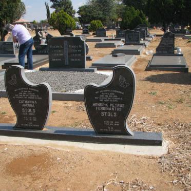 STOLS Hendrik Petrus Ferdinantus 1933-2009 &amp; Catharina Jacoba KRIEL 1934-2001