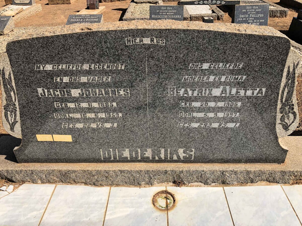 DIEDERIKS Jacob Johannes 1885-1959 &amp; Beatrix Aletta 1906-1997