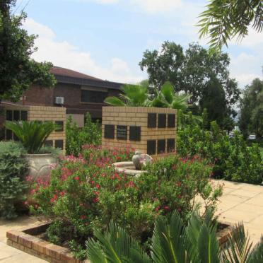 1. Oorsig / Overview