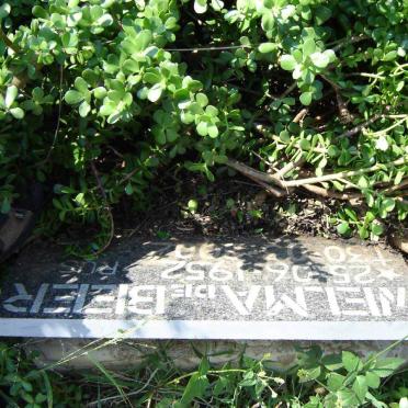 BEER Welma, de 1952-2002