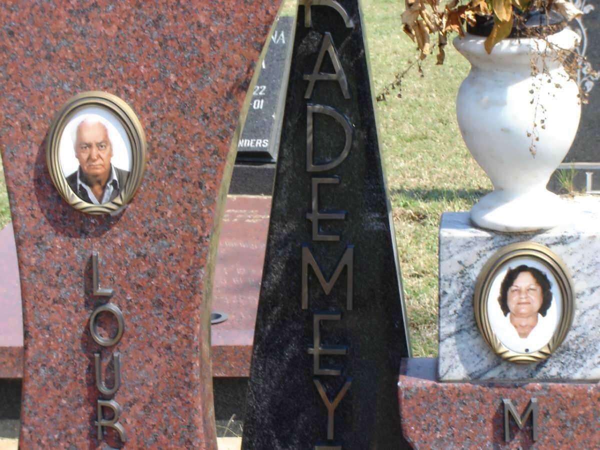 RADEMEYER Lourens Theodorus 1928-2000 &amp; Martha Johanna LUBBE 1934-