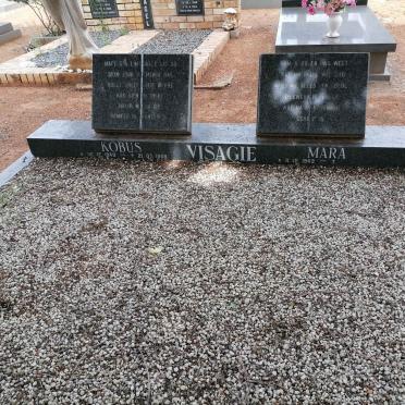 VISAGIE Kobus 1949-1988 &amp; Mara 1949-